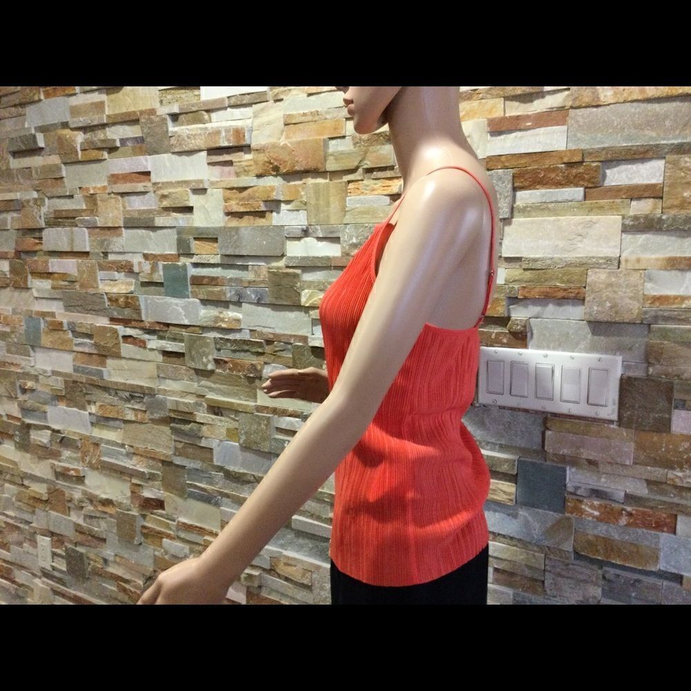 CLUB MONACO Pallay Tank  - Picture 2 of 7